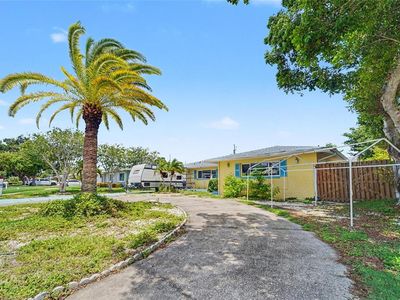 9735 50th Ave N