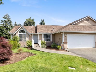 8 Lakewood Oaks Drive SW