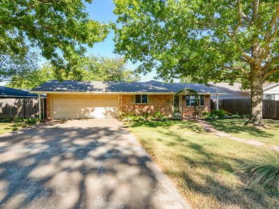 1207 Lynnwood Dr
