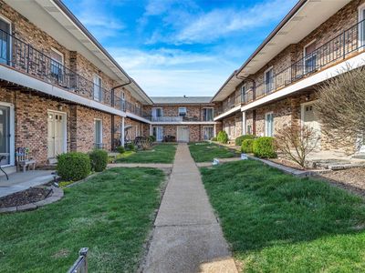 6904 Colonial Woods Dr APT 101