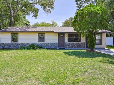 461 MELROSE Court