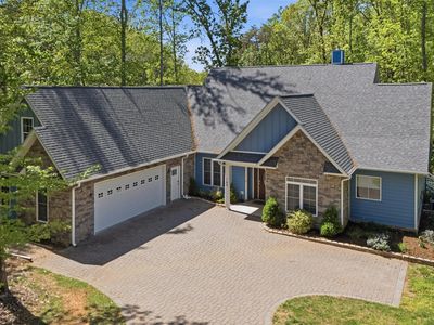 165 Peninsula Dr