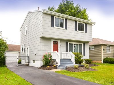 28 Manser Dr