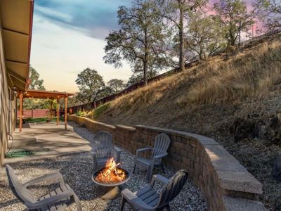 345 Live Oak Dr