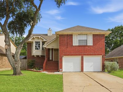 Property at 12919 Careywood Dr, Sugar Land, TX