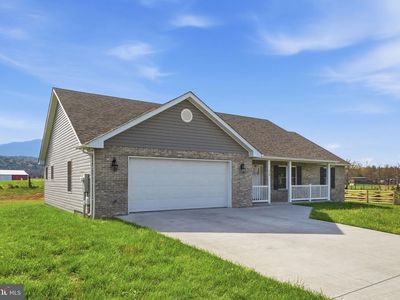 133 Arthur Ln