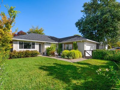 4906 Everglade Drive
