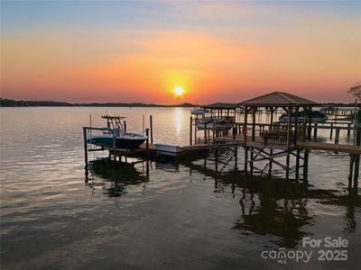 18019 Whispering Oaks