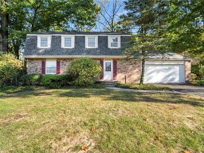 8545 Carriage Hill Dr NE