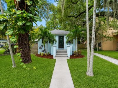 Property at 930 NE 132nd St, North Miami, FL