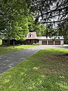 Property at 3915 Pratt Dr, Oneida, NY