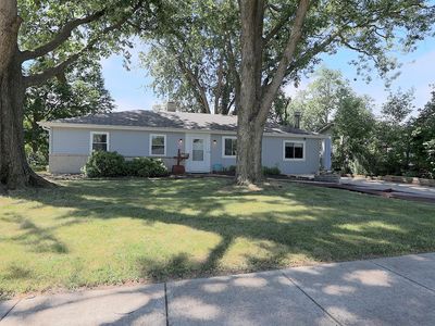 1014 Buckingham Dr