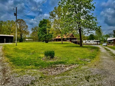 841 Polksville Rd