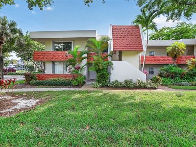 823 Cypress Blvd APT 104