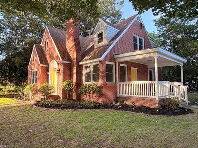 411 Shenandoah St