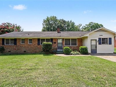 509 Oakwood Ln