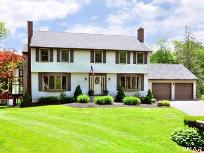 32 Cornfield Road