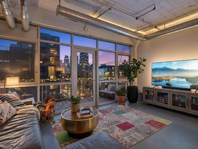 748 3rd St N #601