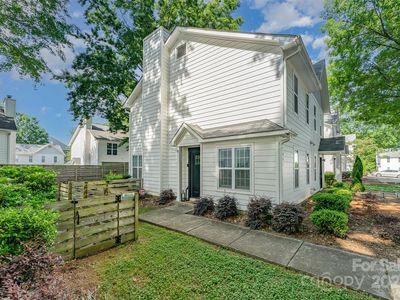 1533 Briar Creek Rd APT A