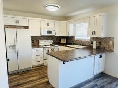 1735 W 540 N APT 1202