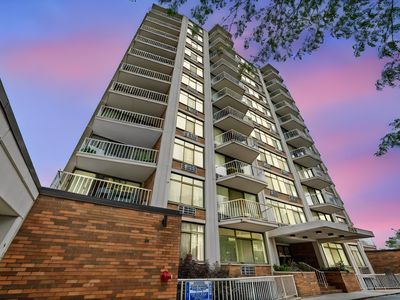3100 S King Dr APT 601