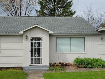 212 N 4th Ave