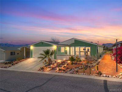 2545 Hillcrest Park Dr