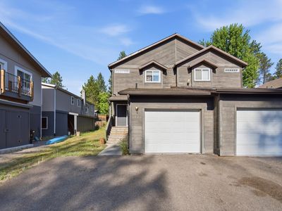 1020 Patton Ln