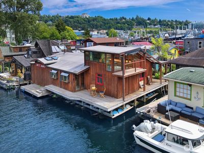 2019 Fairview Avenue E #M