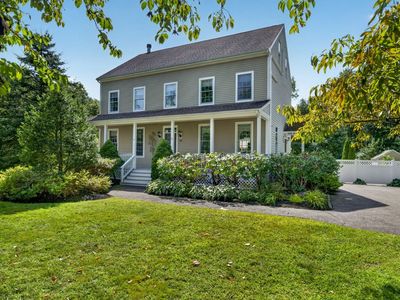 375 Old County Rd