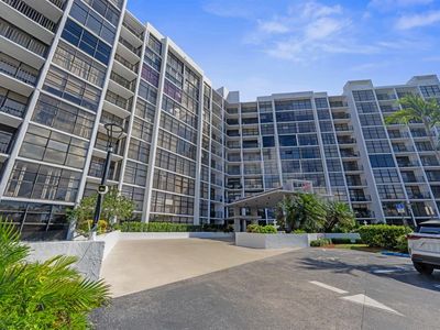 600 Parkview Dr #1111 (PH11)