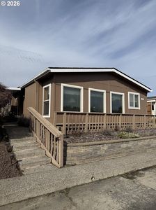 17401 SE 39th St