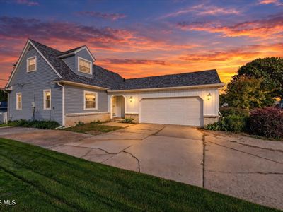 2633 Detwiler Dr