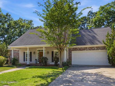 Property at 409 Forest Ln, Ridgeland, MS