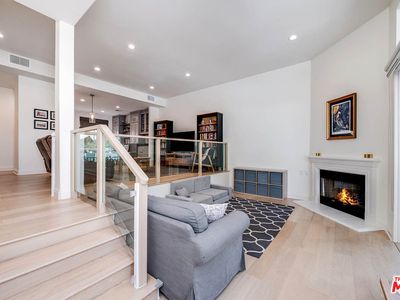 4435 Colfax Ave Unit 104