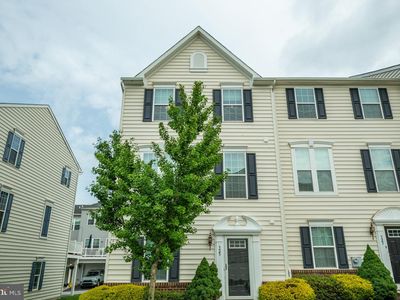 325 Schmidt Rd