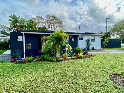 836 SW 26th Ct