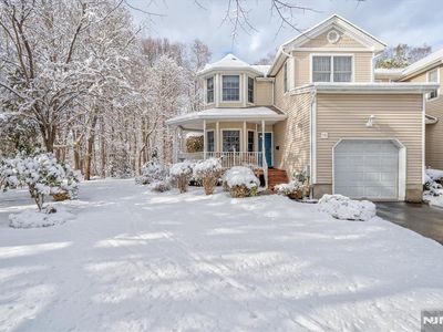 15 Paradise Pl #C0008