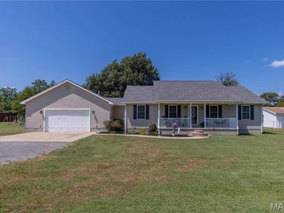 3215 S Highway 105