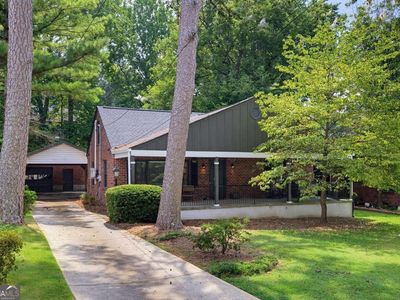2397 Greylock Pl