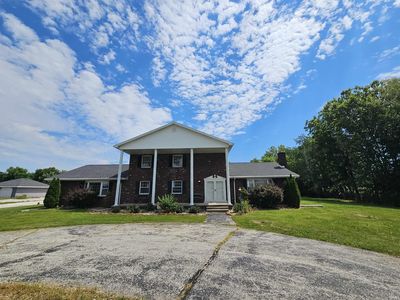 148 S Hickory Corner Rd