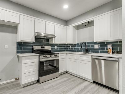 10128 Hefner Village Ter