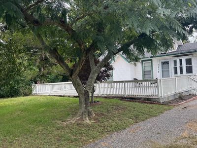 1278 W Oak Rd
