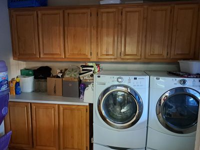 Property at 215 Easy St, Sutherlin, OR