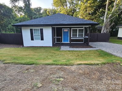 232 W 2nd St