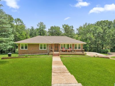 1221 Knight Dr