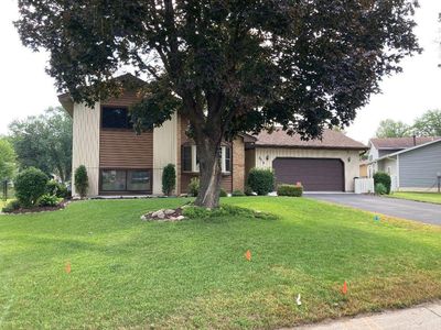 8016 Idaho Cir N
