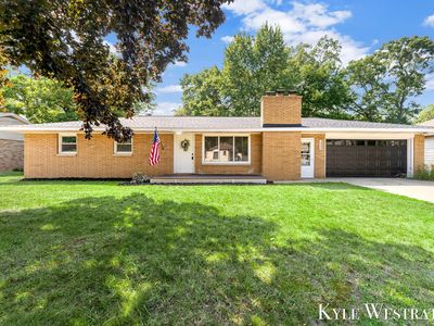 3555 Chippewa Dr