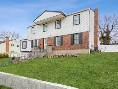 24 Linden Street