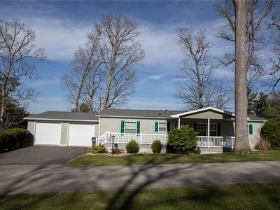 1411 Jonathan Dr